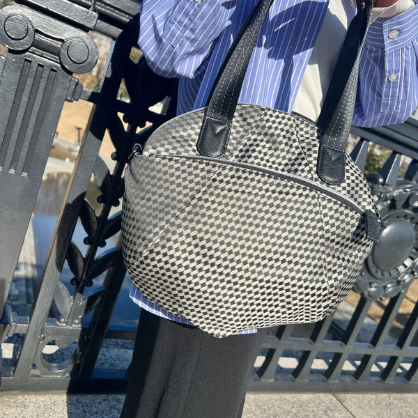 9005~Series~ – OSAM オサムバッグ