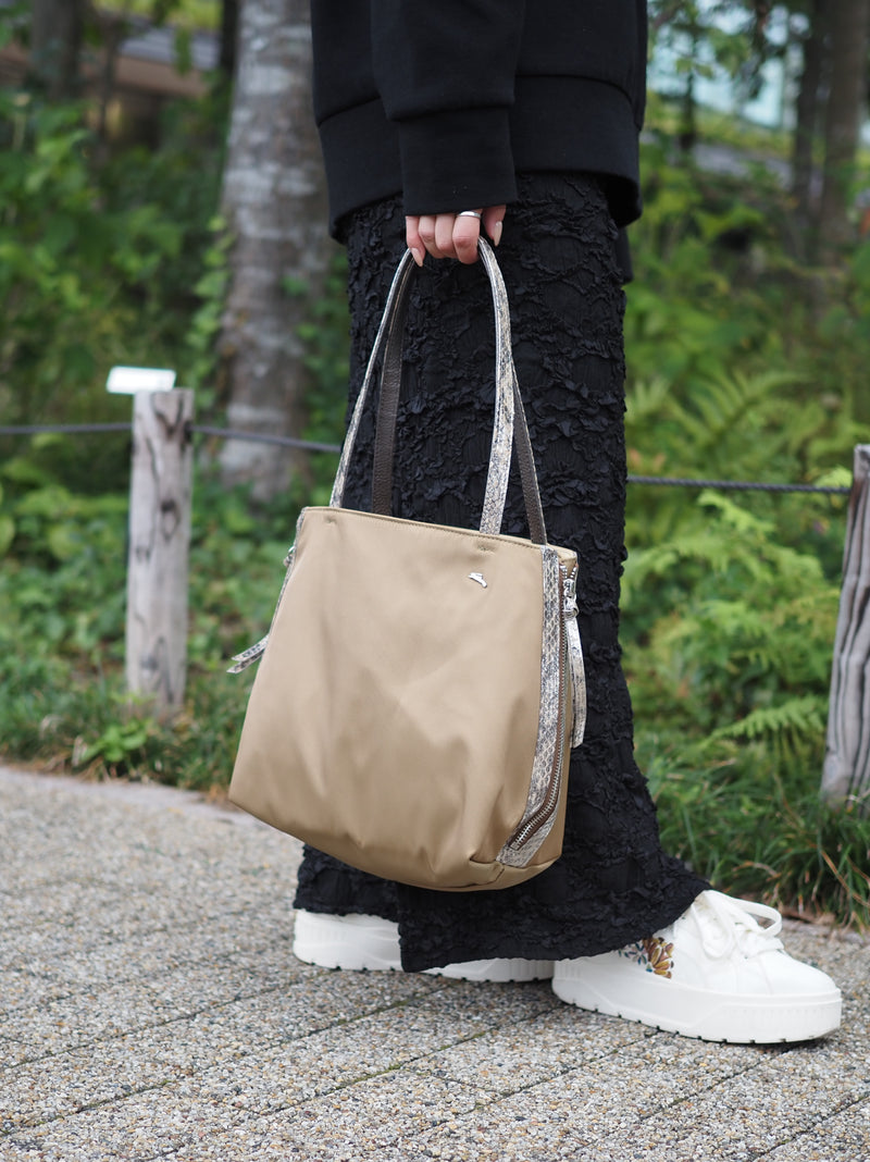 【30%OFF】大人気トートバッグ(Mサイズ) HN-0347MA(171183) マスタード【2025 BLACK FRIDAY SALE】