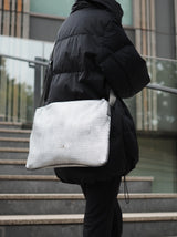 【40%OFF】薄マチショルダーバッグ IM-1623T(828982) シルバー【2025 BLACK FRIDAY SALE】