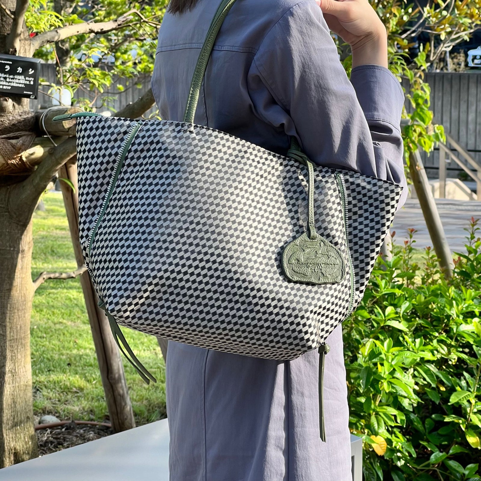 コヤンイサムチョン♡ インド刺繍＆ファー！ミントブルーうさルミの