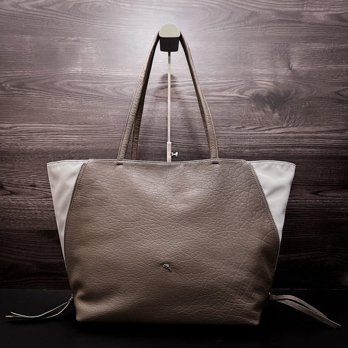 OSAM オサム　本革ハンドバッグ　美品 OSAM オサムバッグ